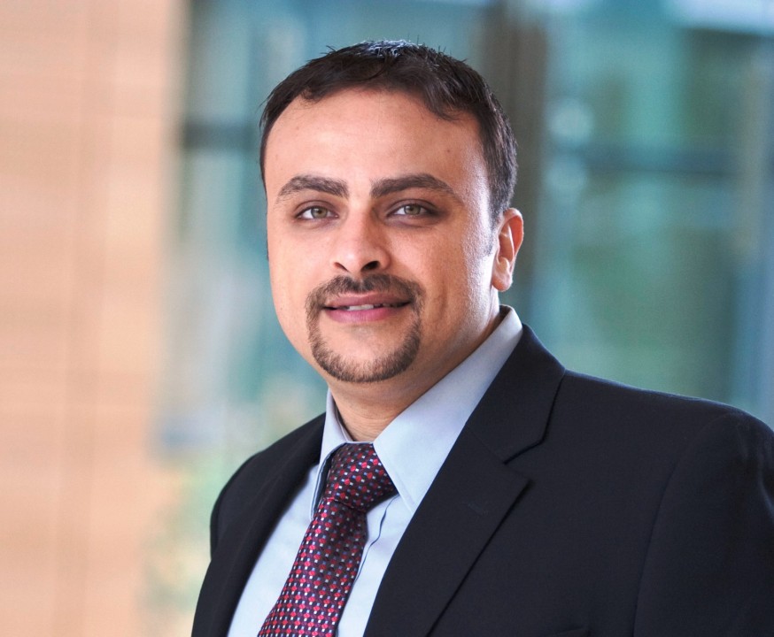 Dr. Ahmed Abukhater: Author, Business Executive, and Record-setting Athlete Dr. Ahmed Abukhater: Author, Business Executive, and Record-setting Athlete
