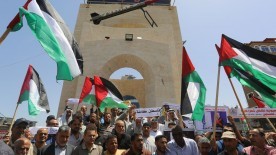 As Israel Vows Annexation, Palestinian Leaders Embark On Risky Form Of Protest