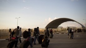 Israel to indefinitely imprison asylum seekers who refuse deportation