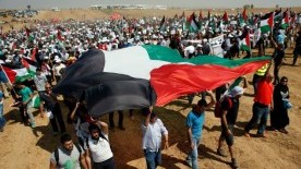 Thousands of Arabs March for Palestinian Return in Israel