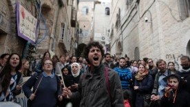 Palestinians protest planned Jerusalem evictions