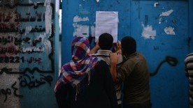 Homeless Gazans struggle to find shelter