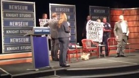 Israeli Official Who Justified Killing Palestinian Journalists Speaks at Museum…