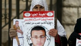 Palestinian Journalist to Continue Hunger Strike Despite Risk of Death